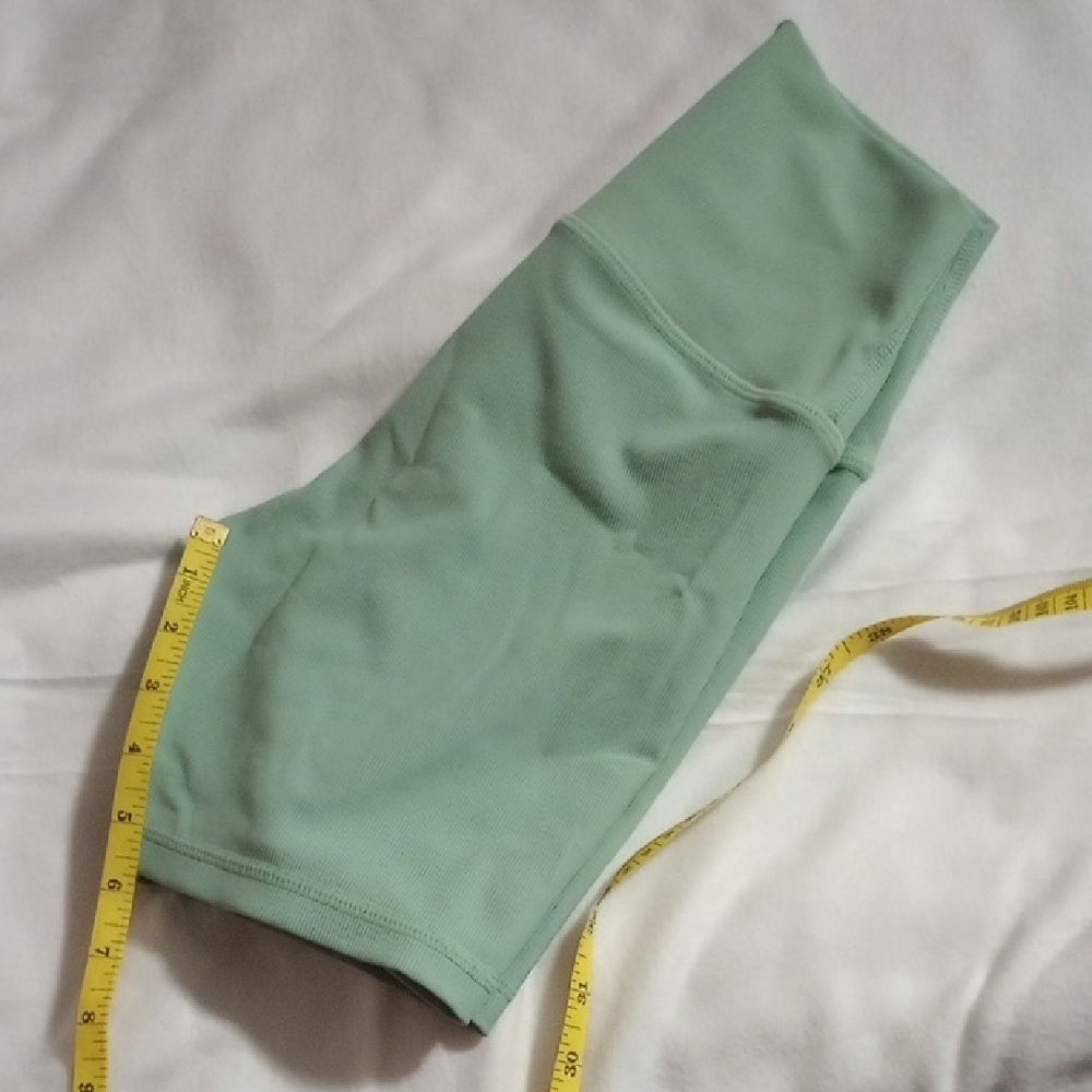 WILO Ribbed Shorts - Picture 4 of 5